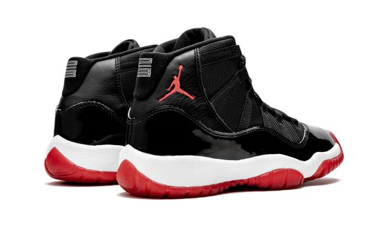 Air Jordans 11 ‘Bred’ 378037-061