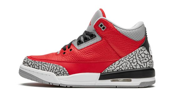 Air Jordans 3 Retro ‘Red Cement’ CT8532-104